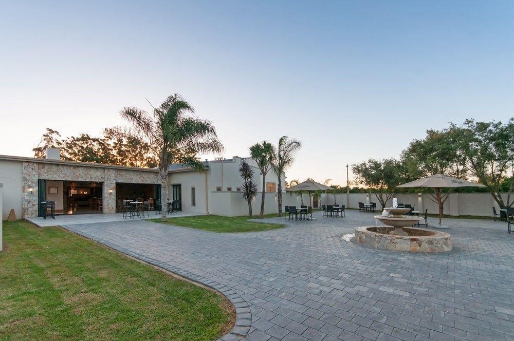 Africanos Country Estate